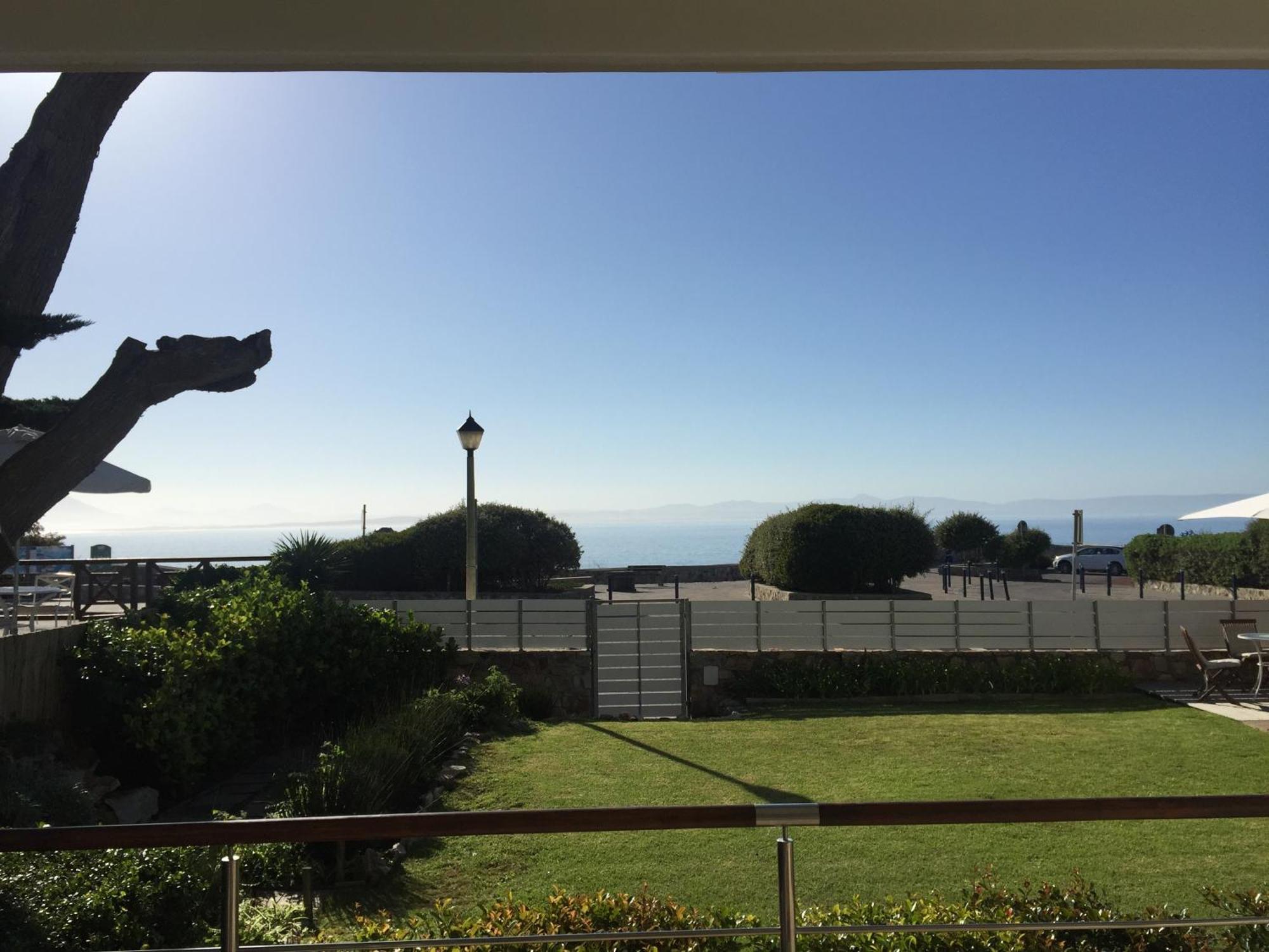 74 On Marine Apartment Hermanus Ruang foto