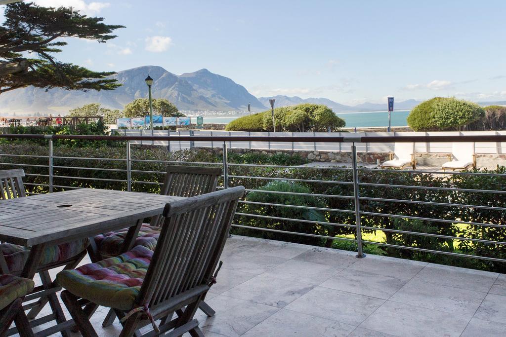 74 On Marine Apartment Hermanus Ruang foto